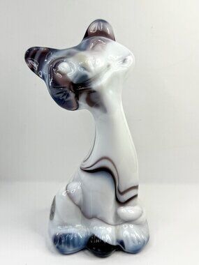 Vintage Fenton Purple Slag Cat Figurine Signed FAGGA Handmade USA A919